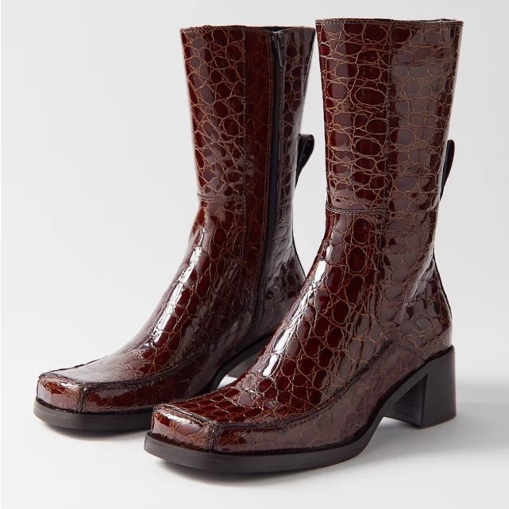 Miista Jill Square Toe Boots